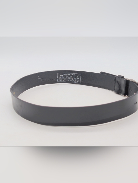 Max Mara Women\'s Sz M 30 In Black Leather Belt with Silver Buckle main image 4
